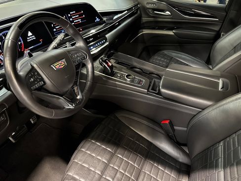Certified 2023 Cadillac Escalade V image 9