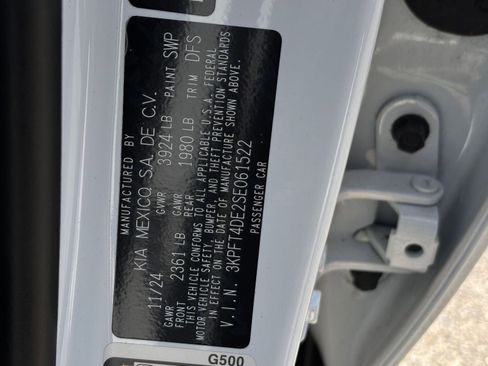 Used 2025 Kia K4 FWD image 29