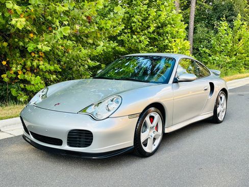 Used 2003 Porsche 911 Turbo AWD/4WD image 23