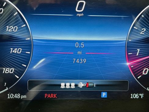 Used 2023 Mercedes-Benz C 300 Sedan image 19