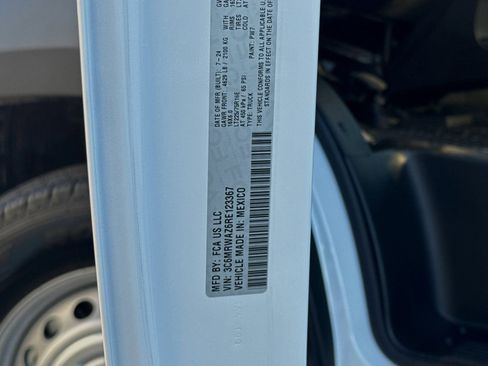New 2024 RAM ProMaster 3500 w/ Delivery Van Package image 28