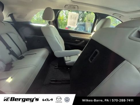 Used 2025 MAZDA CX-90 Plug-In Hybrid w/Premium Sport AWD/4WD image 8