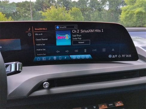 New 2026 Cadillac Vistiq Premium Luxury image 13