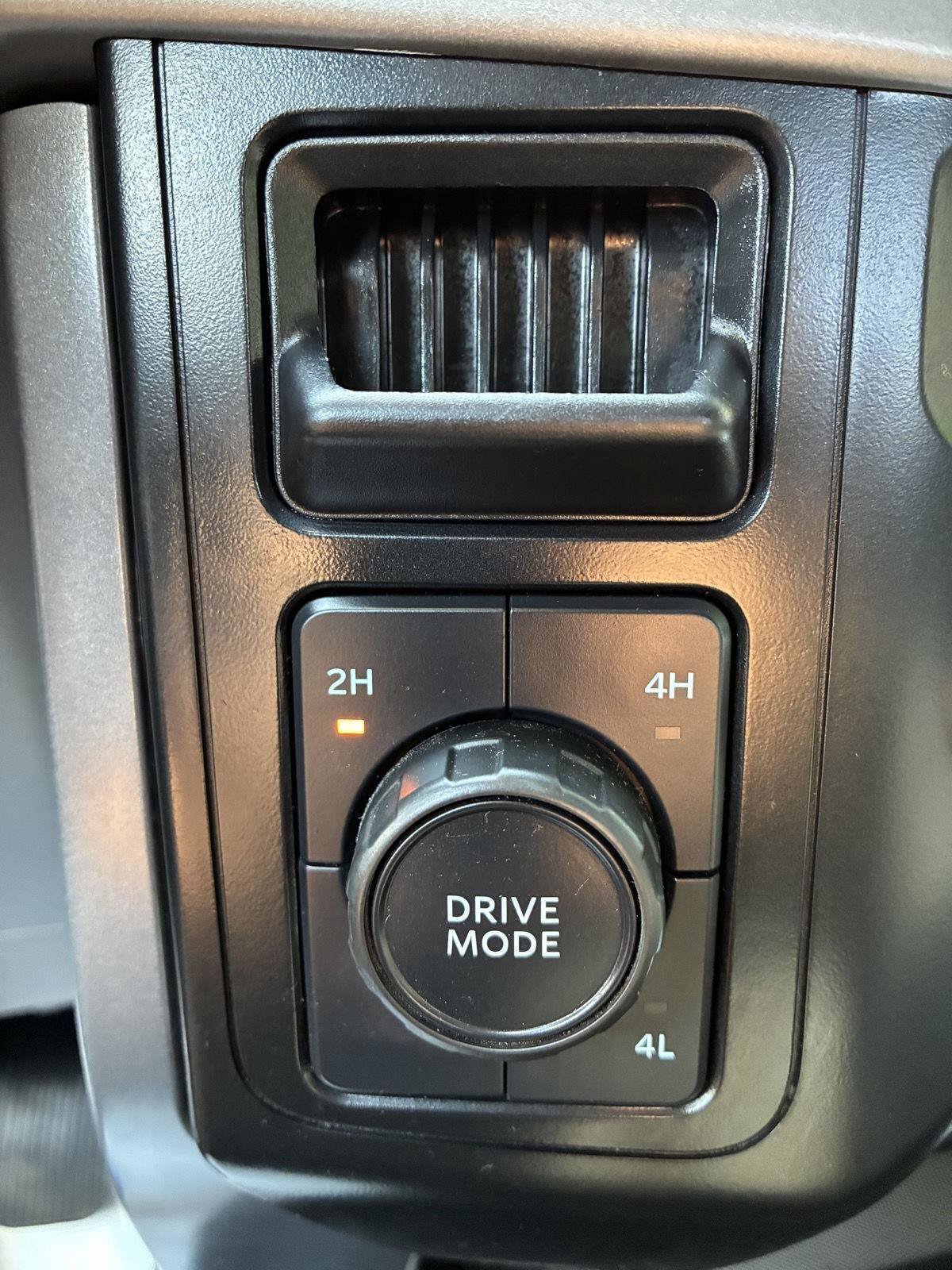 Used 2024 Ford F150 XLT AWD/4WD image 28