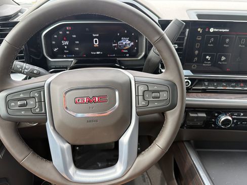 New 2026 GMC Sierra 3500 SLT w/ SLT Premium Package AWD/4WD image 26