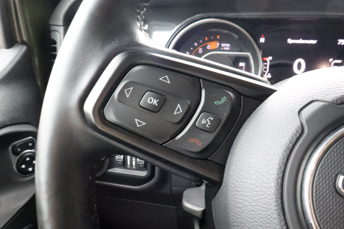 Used 2021 Jeep Wrangler Unlimited Sport AWD/4WD image 25