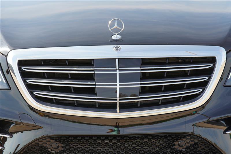 Used 2018 Mercedes-Benz S 560 4MATIC Sedan image 36
