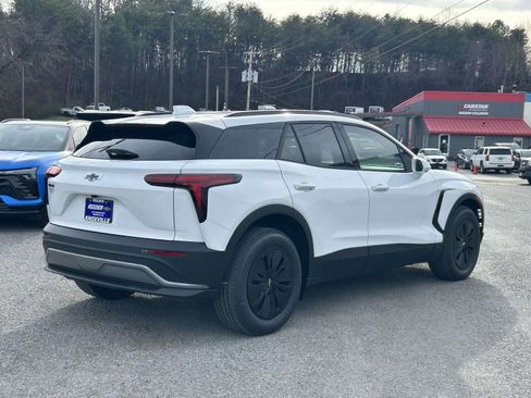 New 2026 Chevrolet Blazer EV LT image 3