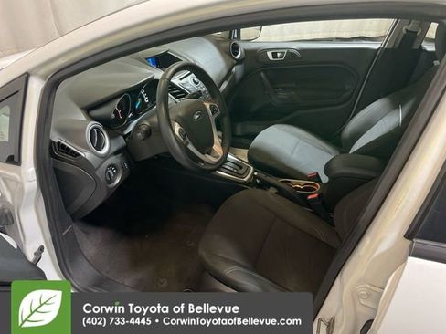 Used 2014 Ford Fiesta SE image 12