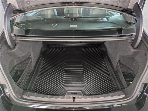 Used 2020 BMW 330i Sedan w/ Driving Assistance Package image 7