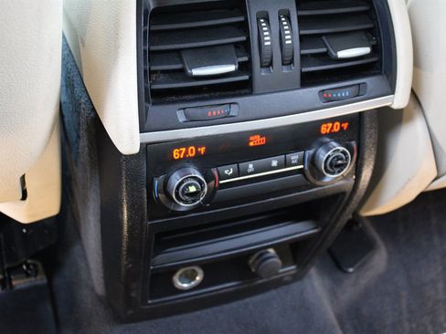 Used 2017 BMW X5 xDrive35d image 22