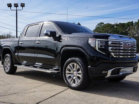 Used 2022 GMC Sierra 1500 Denali w/ Technology Package image 2