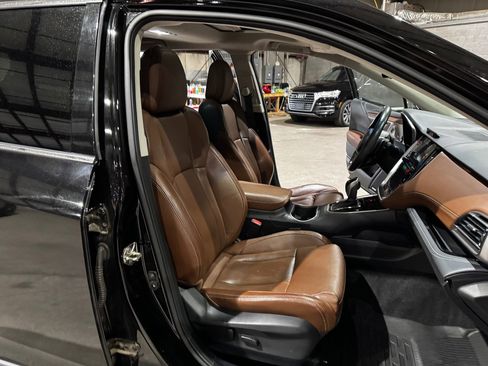 Used 2020 Subaru Outback Touring w/ Popular Package #2 image 27