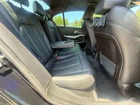 Used 2020 BMW 330i Sedan w/ Driving Assistance Package RWD image 14