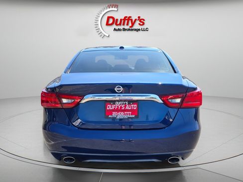 Used 2016 Nissan Maxima SR FWD image 18