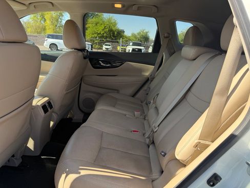 Certified 2020 Nissan Rogue SL w/ Premium Package AWD/4WD image 10