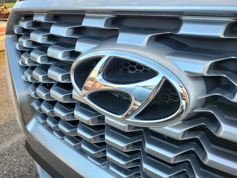 Used 2021 Hyundai Palisade SEL w/ Convenience Package image 3