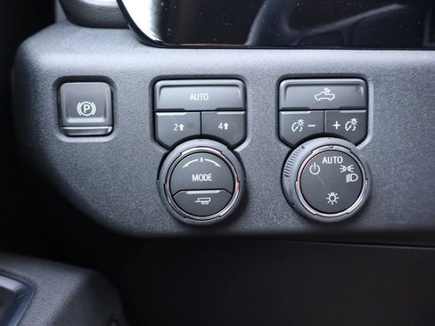 New 2026 Chevrolet Silverado 1500 LT AWD/4WD image 14