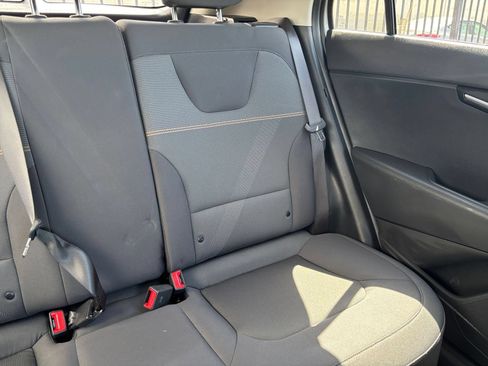 Used 2026 Kia Niro LX FWD image 35