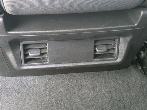 Used 2021 Chevrolet Silverado 1500 Custom image 24