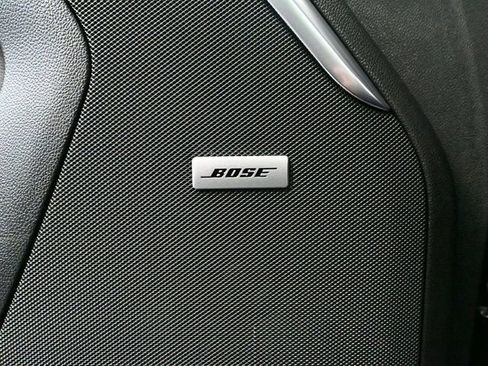 Used 2024 GMC Yukon XL Denali w/ Advanced Technology Package image 23