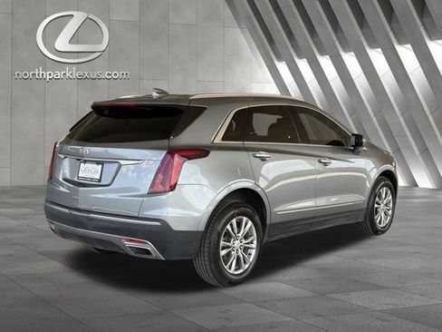 Used 2022 Cadillac XT5 Premium Luxury FWD image 6