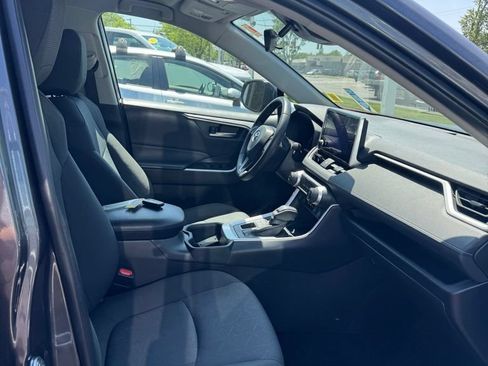 Used 2025 Toyota RAV4 XLE w/ Weather Package AWD/4WD image 10