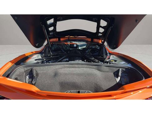 Used 2024 Chevrolet Corvette Stingray Preferred Cpe w/ Z51 Performance Package RWD image 18