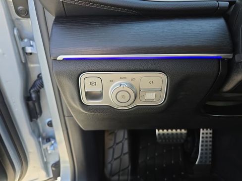 New 2026 Mercedes-Benz GLS 450 4MATIC image 36