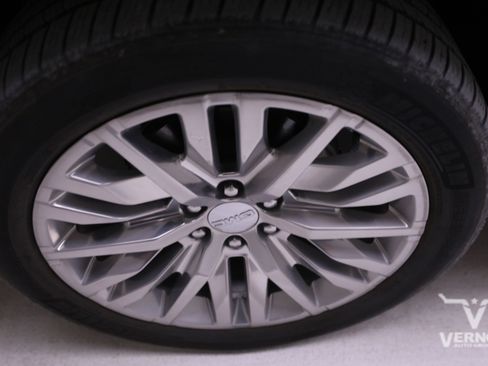 Used 2019 GMC Sierra 1500 Denali w/ Denali Ultimate Package image 10