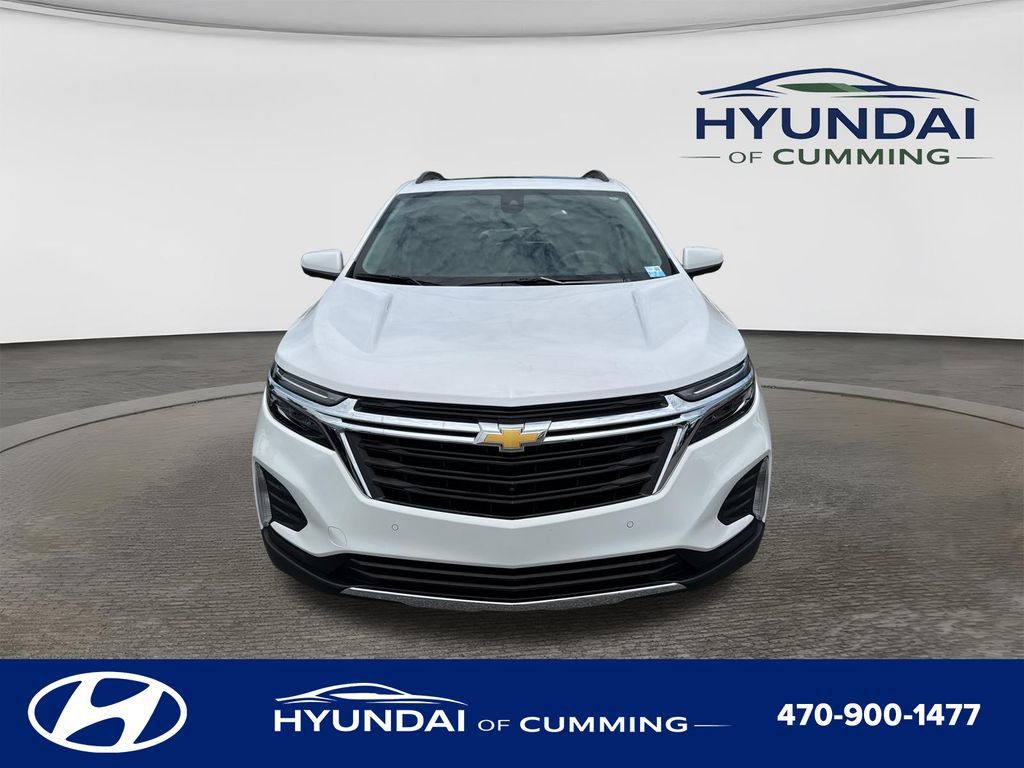Used 2024 Chevrolet Equinox LT FWD image 2