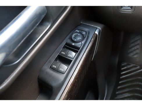 Used 2020 GMC Sierra 1500 SLE w/ SLE Value Package AWD/4WD image 27