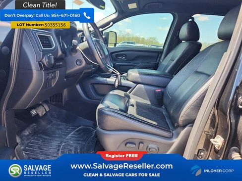 Used 2019 Nissan Titan SL w/ Midnight Edition image 9