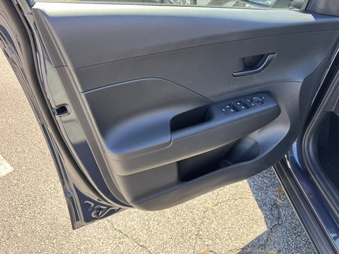 Certified 2026 Hyundai Kona SE image 10