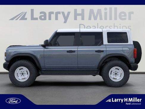 New 2025 Ford Bronco Heritage Edition image 3