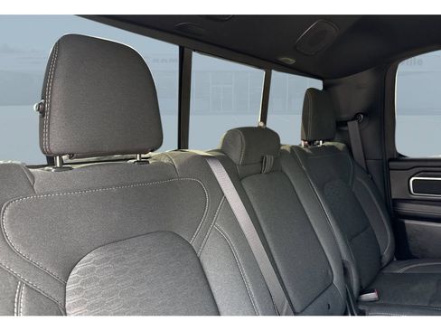 Used 2025 RAM 1500 Big Horn AWD/4WD image 34