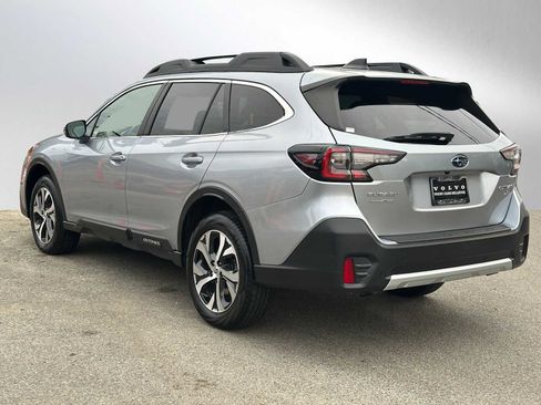 Used 2021 Subaru Outback Limited XT image 5