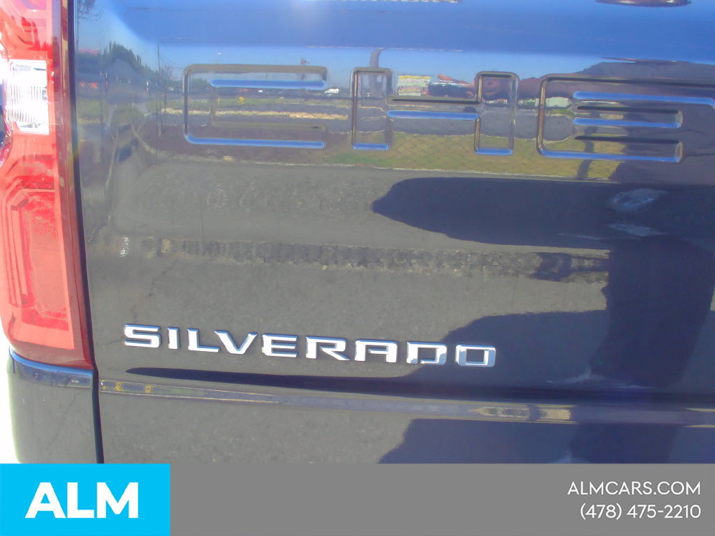 Used 2024 Chevrolet Silverado 1500 LTZ AWD/4WD image 13