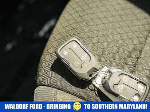 Used 2020 Chevrolet Silverado 1500 LT Trail Boss image 48