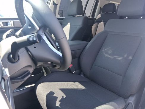 New 2026 Hyundai Santa Fe SE FWD image 18