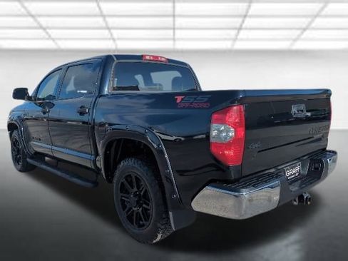 Used 2018 Toyota Tundra SR5 image 2