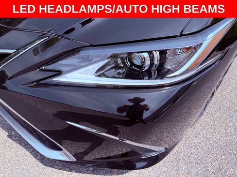 Certified 2024 Lexus ES 350 w/ Premium Package FWD image 9