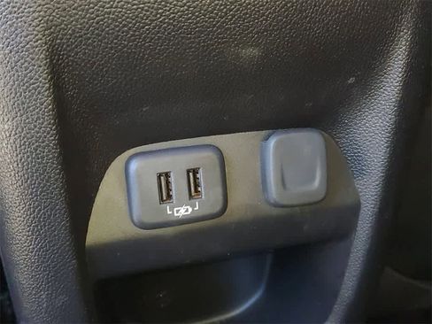 Used 2019 GMC Canyon All Terrain w/ Trailering Package image 13