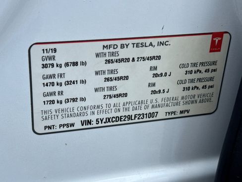 Used 2020 Tesla Model X Long Range AWD/4WD image 29