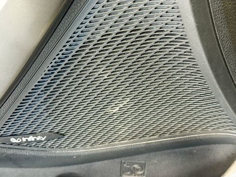 Used 2018 Hyundai Santa Fe Sport image 19