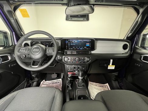 New 2026 Jeep Gladiator Willys image 9