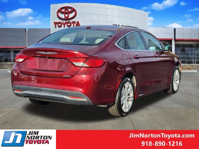 Used 2015 Chrysler 200 Limited w/ Convenience Group FWD image 6