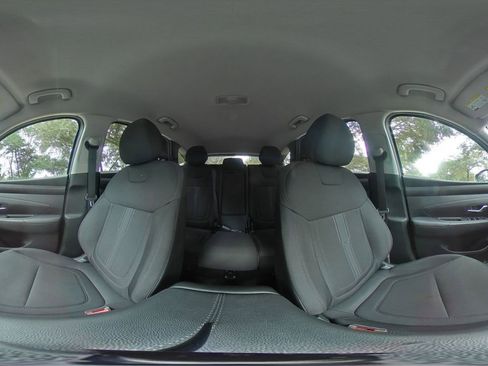 Used 2025 Hyundai Tucson SEL FWD image 43