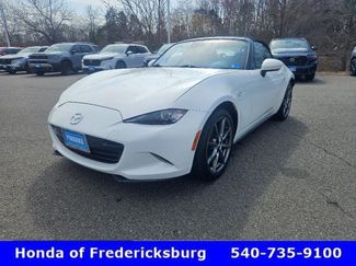 Used 2016 MAZDA MX-5 Miata Grand Touring video 2
