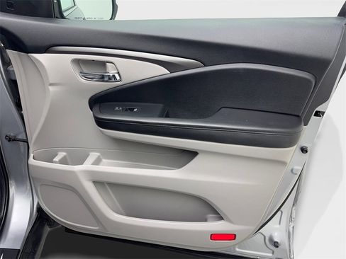 Used 2022 Honda Pilot Special Edition image 53